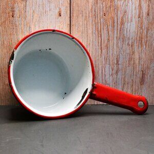 Country Farmhouse Kitchen Decor Charm Red White Enamel Pot Grandma Core 1930s